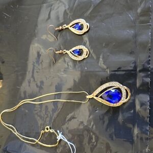 Elegant Gold and Blue Jewelry Set New Chain 8 Inch